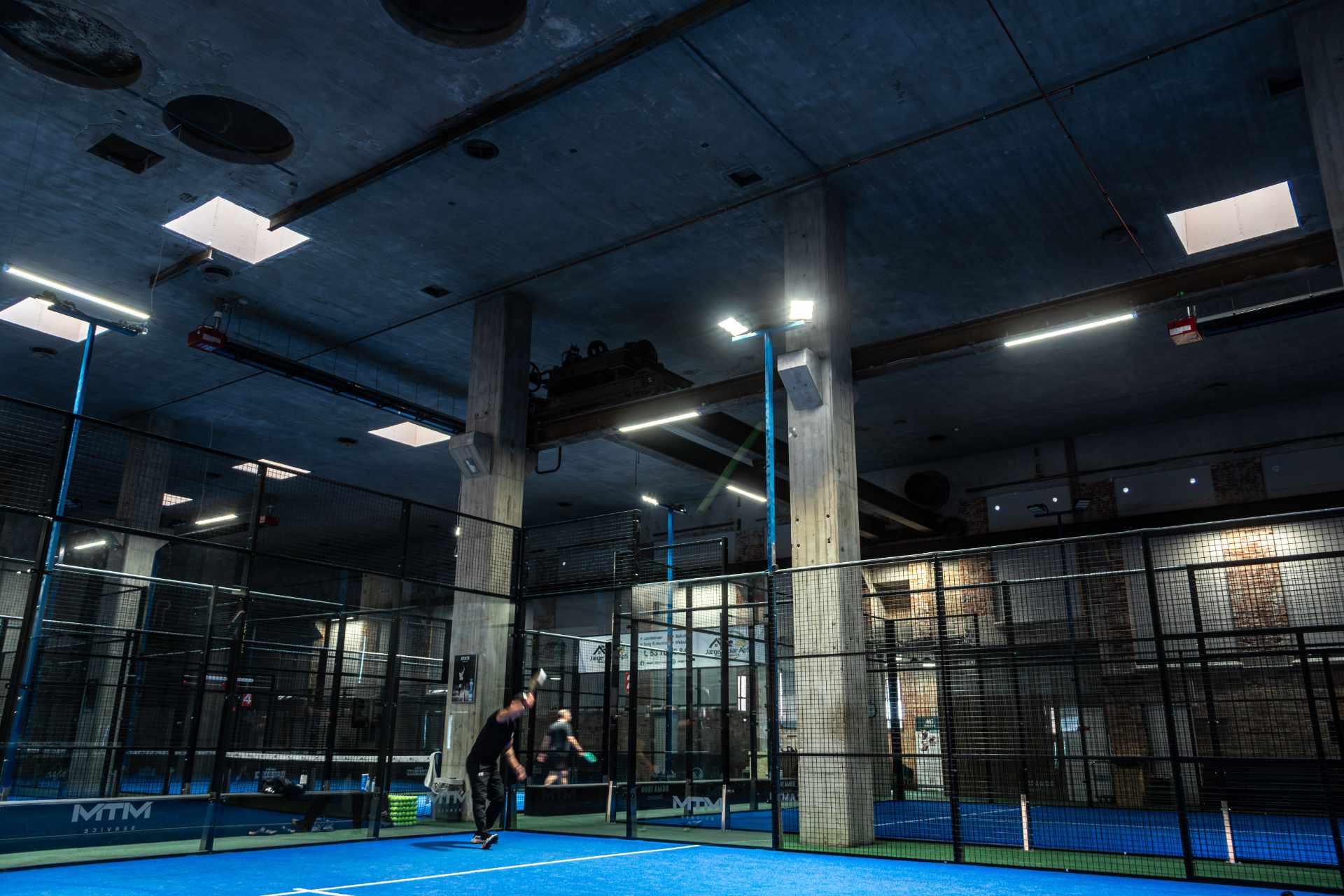match padel hallen med spiller